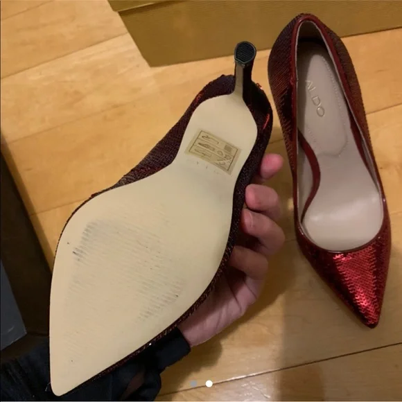 Work once, aldo sequin heels size 5.5 US - Picture 2 of 2